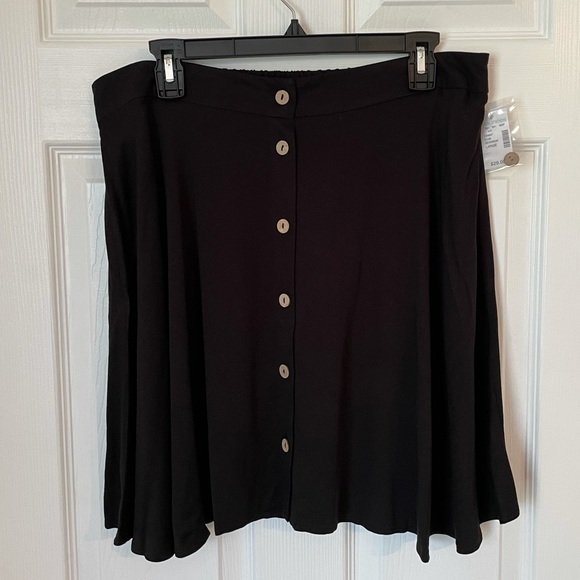 Maurices Skater Skirt - Picture 2 of 8